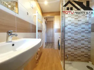 Pronájem bytu 2+1, Smiřice, Sídliště, 50 m2
