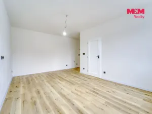 Pronájem bytu 2+kk, Tlučná, Tlučenská kolonie, 40 m2