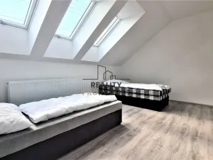 Pronájem pokoje, Brno - Bosonohy, 148 m2