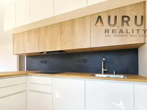 Pronájem bytu 4+kk, Praha - Nusle, Bělehradská, 123 m2