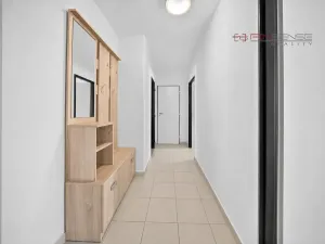 Prodej bytu 3+1, Chrášťany, 66 m2