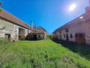 Prodej zemědělské usedlosti, Budeč, 935 m2