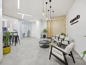 Prodej kanceláře, Praha - Smíchov, Na Zatlance, 232 m2