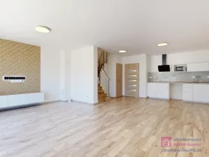 Prodej bytu 3+kk, Břeclav, Kapusty, 125 m2