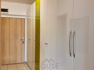 Prodej bytu 1+kk, Praha - Michle, V dolině, 43 m2