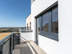 Pronájem bytu 1+kk, Praha - Hlubočepy, Fabiánové, 31 m2