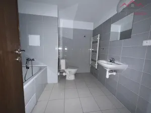 Pronájem bytu 2+kk, Chomutov, Žižkovo náměstí, 50 m2
