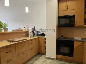 Pronájem bytu 4+kk, Praha, Pod Parukářkou, 144 m2