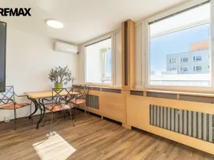 Prodej bytu 3+1, Praha - Komořany, Na Komořsku, 70 m2