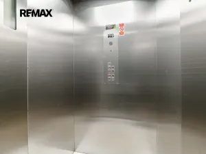 Pronájem bytu 1+kk, Praha - Dejvice, Velvarská, 44 m2