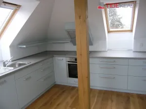 Pronájem bytu 3+1, Praha - Střešovice, Na zástřelu, 120 m2