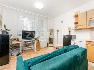 Prodej bytu 2+kk, Zlín, 2. května, 40 m2