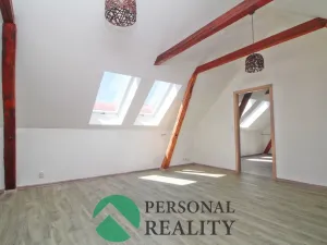 Prodej komerční nemovitosti, Krupá, 130 m2