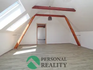 Prodej komerční nemovitosti, Krupá, 130 m2
