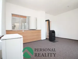 Prodej komerční nemovitosti, Krupá, 130 m2