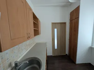 Pronájem bytu 1+1, Aš, Nádražní, 35 m2