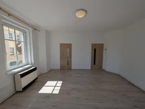 Pronájem bytu 1+1, Aš, Nádražní, 35 m2