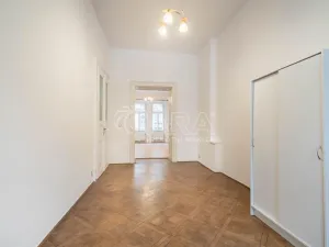 Pronájem bytu 3+kk, Praha - Nové Město, Hálkova, 77 m2
