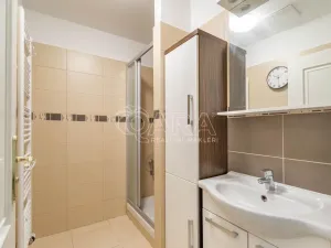 Pronájem bytu 3+kk, Praha - Nové Město, Hálkova, 77 m2