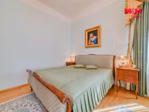 Prodej bytu 2+1, Mariánské Lázně - Úšovice, Anglická, 95 m2