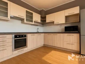 Pronájem bytu 2+kk, Jesenice, V Roháči I., 56 m2