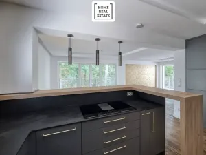Prodej bytu 3+kk, Karlovy Vary, Šumavská, 171 m2