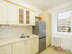 Prodej bytu 3+1, Praha - Modřany, Jordana Jovkova, 62 m2
