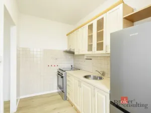 Prodej bytu 3+1, Praha - Modřany, Jordana Jovkova, 62 m2