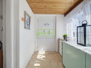 Prodej rodinného domu, Praha, Středová, 65 m2