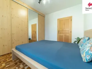 Prodej bytu 3+1, Nové Hrady, Zahradní čtvrť, 71 m2