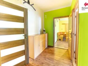 Prodej bytu 3+1, Nové Hrady, Zahradní čtvrť, 71 m2