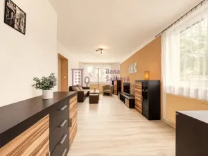Prodej bytu 3+1, Člunek - Lomy, 63 m2