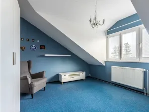 Prodej rodinného domu, Praha - Benice, Okrasná, 230 m2