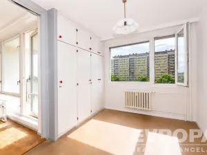 Prodej bytu 2+1, Praha - Kobylisy, Chabařovická, 62 m2