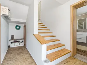 Prodej rodinného domu, Dubí, Údolí, 105 m2