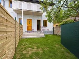 Pronájem bytu 2+kk, Jindřichův Hradec - Jindřichův Hradec III, Na Piketě, 36 m2