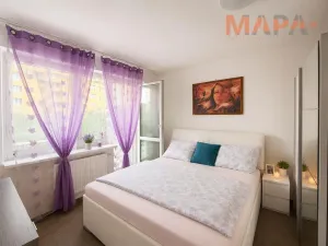 Prodej bytu 3+1, Jirkov, U Stadionu, 71 m2