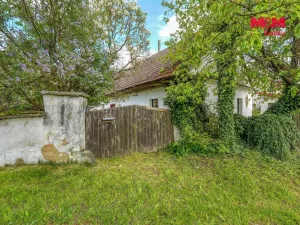 Prodej zemědělské usedlosti, Neurazy - Soběsuky, 138 m2