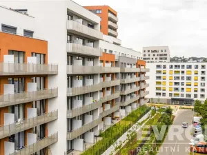Pronájem bytu 1+kk, Praha, Kabešova, 33 m2
