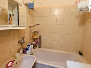 Pronájem bytu 3+1, Cheb, Na Hradčanech, 64 m2