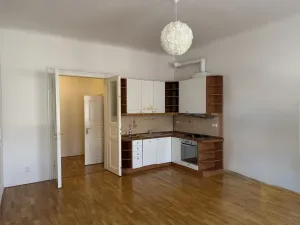 Prodej bytu 1+kk, Praha, Truhlářská, 24 m2
