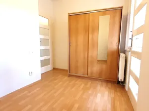 Pronájem bytu 3+kk, Praha, Ve struhách, 58 m2