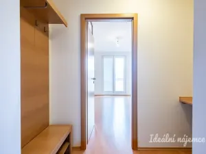 Pronájem bytu 3+1, Praha - Modřany, Levského, 75 m2