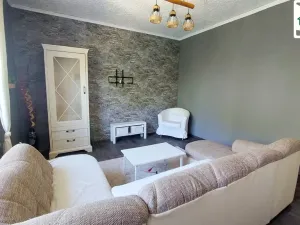 Pronájem bytu 2+1, Cheb, Dyleňská, 54 m2