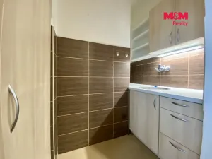 Pronájem bytu 1+kk, Ostrava - Poruba, Sokolovská, 28 m2