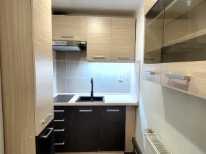 Pronájem bytu 1+1, Jablonec nad Nisou, Pražská, 28 m2