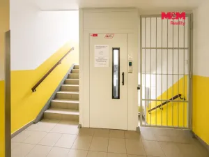 Prodej bytu 3+1, Ústí nad Labem - Ústí nad Labem-centrum, Velká Hradební, 69 m2