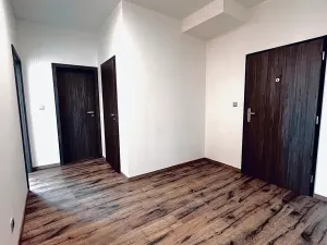 Prodej bytu 3+kk, Karlovy Vary, Svatošská, 92 m2