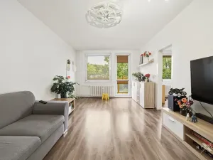 Prodej bytu 4+1, Praha - Černý Most, Generála Janouška, 88 m2