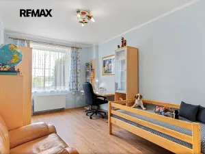 Prodej rodinného domu, Uhlířské Janovice, Ladova, 186 m2